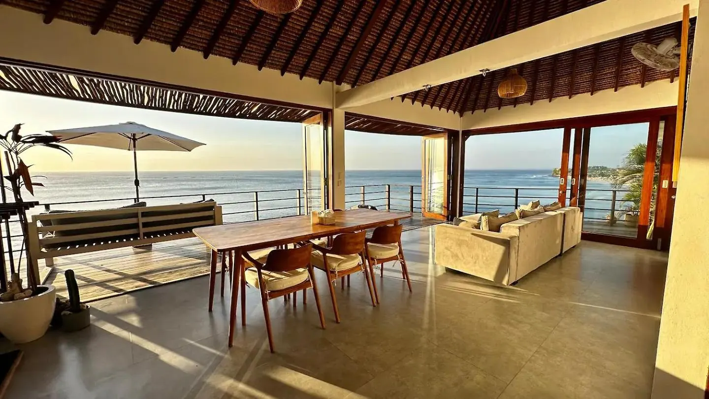 Beachfront Sunset Heaven Villa Pecatu